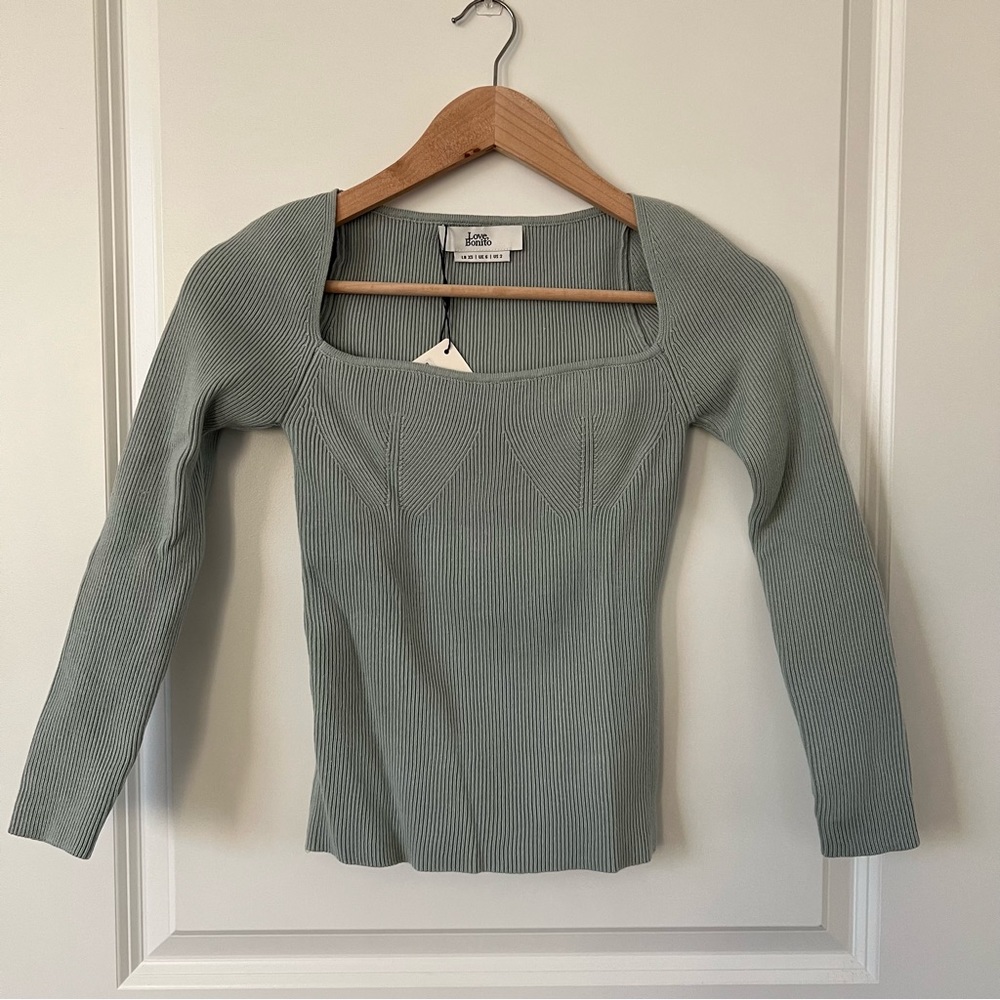 NWT Love Bonito Knit Top Size 2